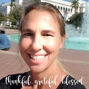 Meet your Posher, Casey